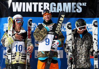 David Wise, Taylor Seaton och Xavier Bertoni