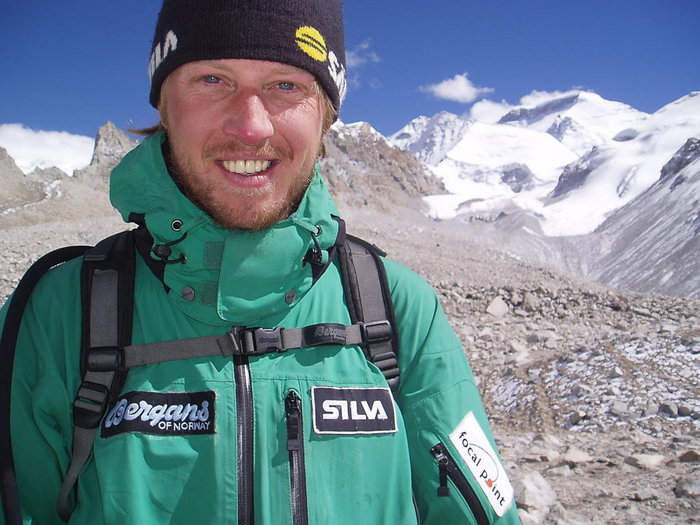 Tomas Olsson under en tidigare expedition på Cho Oyo.