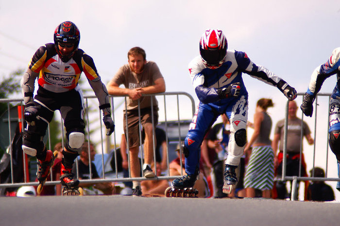 Bland alla longboards och cyklar så hade även inlines ett par race.