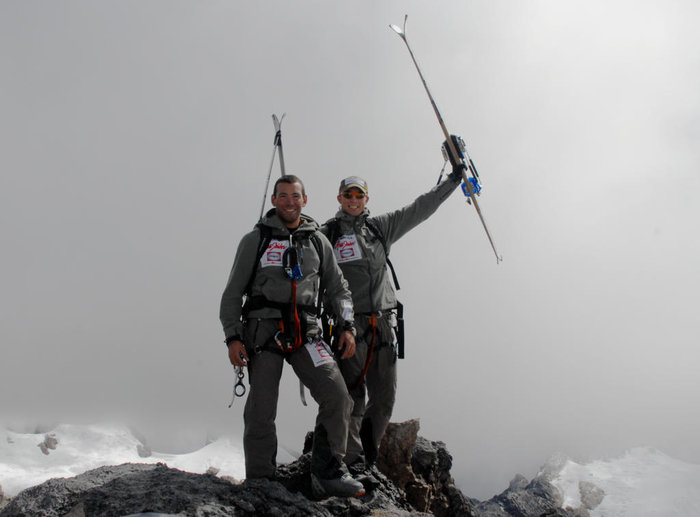 På toppen av Puncak Jaya.
