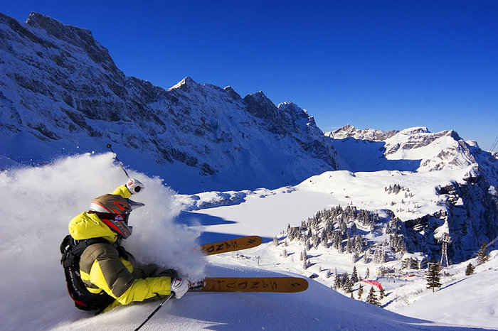 Kristijan Thorstensen ovanför Trübsee, centralpunkten i Titlis-systemet.