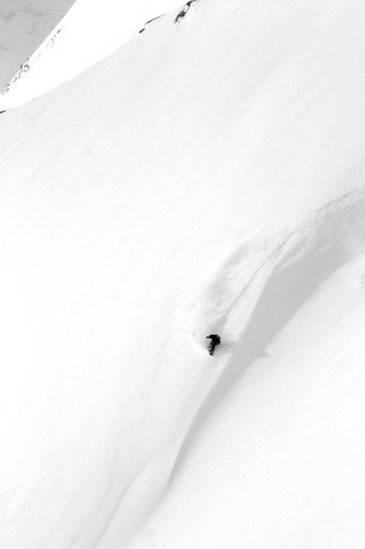 Mitch Toelderer får ett fint åk innan det återigen börjar snöa.