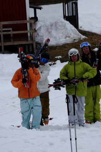 Henrik Windstedt, Sebastian Garhammer och bröderna Hedvall har precis showat på snowblades.