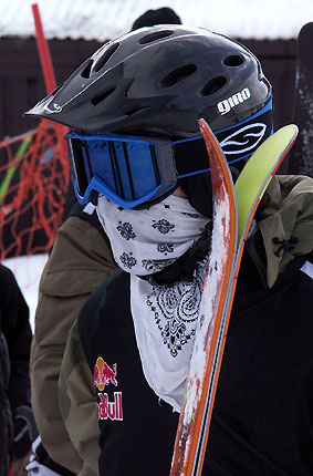 Michael Olenick väljer att dölja ansiktet.