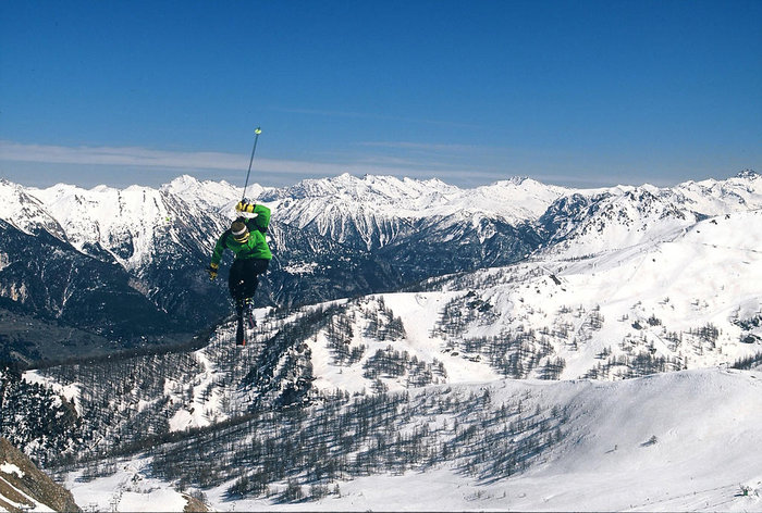 Acke i franskt luftrum, Serre Chevalier.