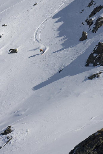 Asles första filmsvängar i Zillertal Arena.