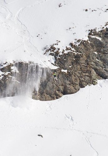 Marcus Lantz visar att danskarna kan åka skidor.