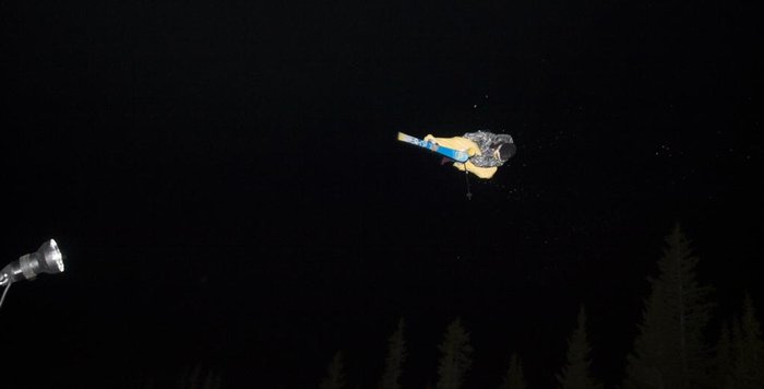 Sammy Carlson by night.