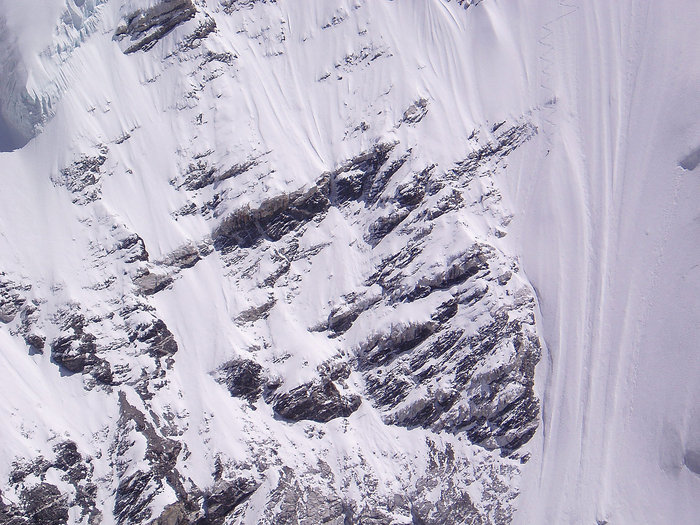 Klicka på bilden för en förstoring, då får ni se Tomas åka brant.