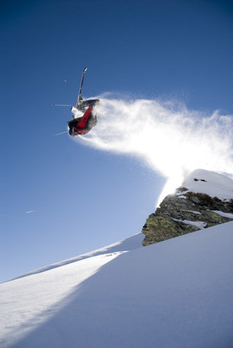 Asbjørn i en fin backflip