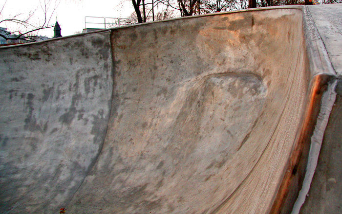 Actionparkens mandomsprov ”Love seat” som det kallas, att ta sig över kräver rejält med fart.