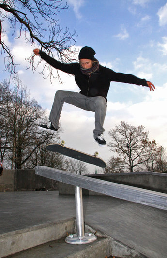 Mattias Borg vet hur en bräda ska flippas.