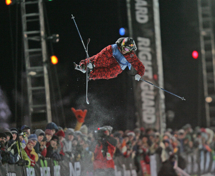 Simon Dumont plockar hem guldet i Superpipe.