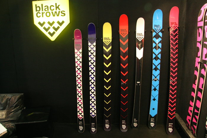 Viator, 167,7 cm, 119-85-107 mm Navis, 175,7 cm, 133-103-124 mm Orb, 179 cm, 123-90-114 mm Sevun, 191 cm, 146-117-136 mm Corvus, 196,5 cm, 133-103-124 mm 