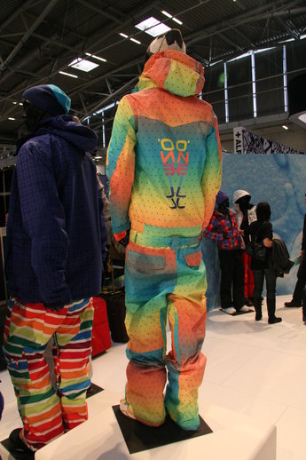 En av mässans alla “eye catchers”:  Freedom Borax Full Suit.