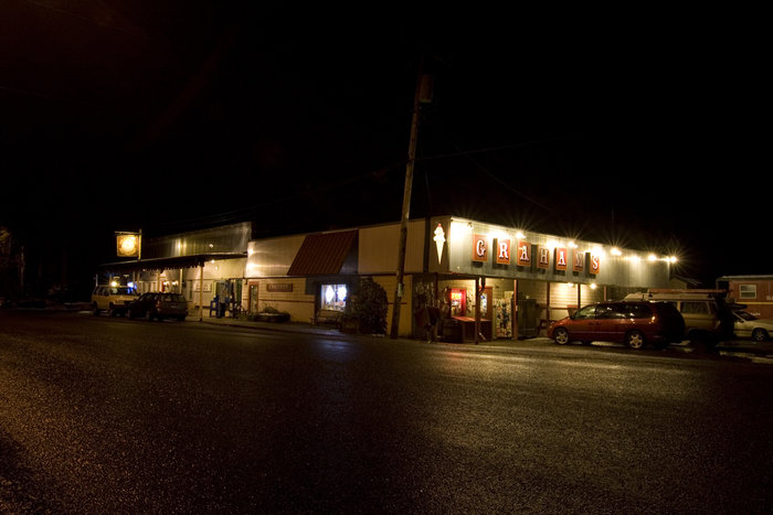 Hängstället Graham’s nere i dalen. Regn här är nästan lika vanligt som snö på berget.
