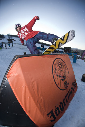 Anton Bilare visar stor stil på Jägermester Rock N Rail session.