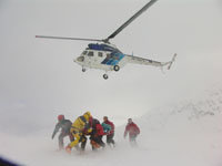 Even flyger heli till sjukhuset