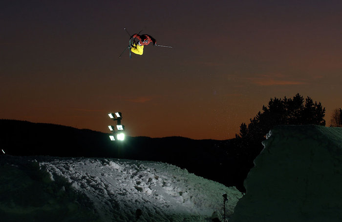 Jacob Wester i en switch 540 tailgrab.