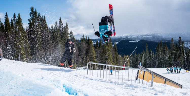 Efter en oerhört hektisk och succéartad säsong avslutade Jesper Tjäder tävlingssäsongen med ett gästspel på Swedish Slopestyle Tour. 
