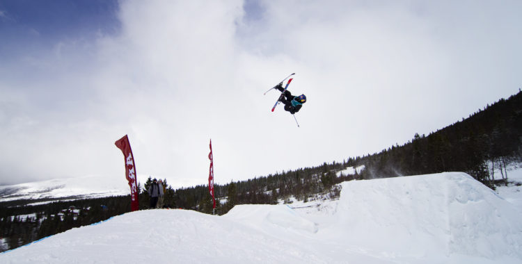 Jesper Tjäder på väg in i en rodeo under årets SST-final i Åre. 