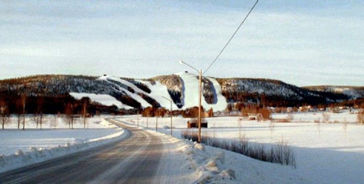 Detta är en skiss på hur Vallberget kan komma att se ut om skidbacken blir verklighet