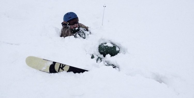 Fast i snön: vanlig syn i Val Thorens den gångna helgen.