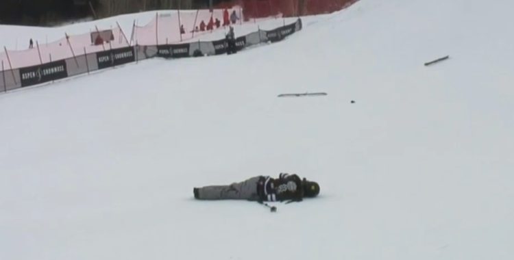 Henrik Harlaut gick ner hårt i slopestylefinalen