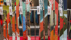 ISPO 2015: Icelantic, Oakley, Sweet Protection med flera