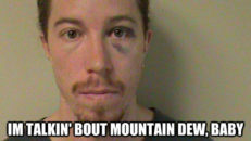 Shaun White duckar en kula