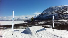 Skjut upp våren, här finns det snö