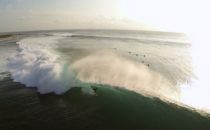 Dagens häftigaste – Surffilm gjord med drönare