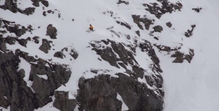 Carl Regnér på väg ner mot Kaj-klippan i Ravinen