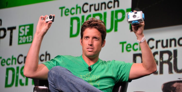Nick Woodman . GoPros CEO har tuff tid framför sig