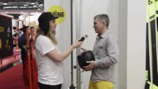 Freeride på ISPO: Så testas Mips