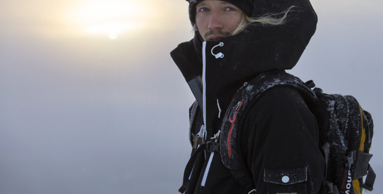 Jacob Wester kör surf under hösten men laddar för snö i december.