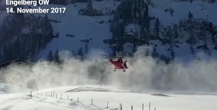 Rega tillkallades och flög in för att undsätta lavinoffret i Engelberg.
