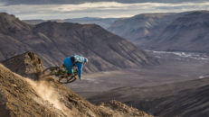 Vrålstora MTB-linjer på arktisk ö