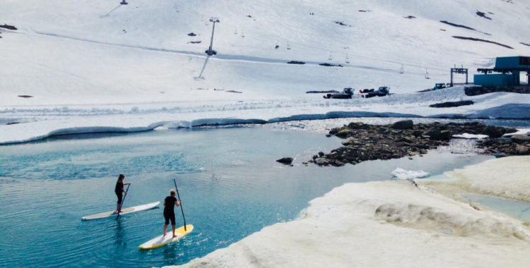 Snön i Stryn blev till vatten alltför tidigt denna säsong. 