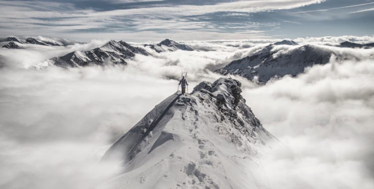 Vinn en skidsemester i Obertauern och ett skidställ från J.Lindeberg nya kollektion.