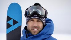 Sverre Liliequist signar för Fischer