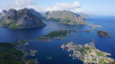 Lofoten, en undangömd skatt eller massturisternas Mecka?