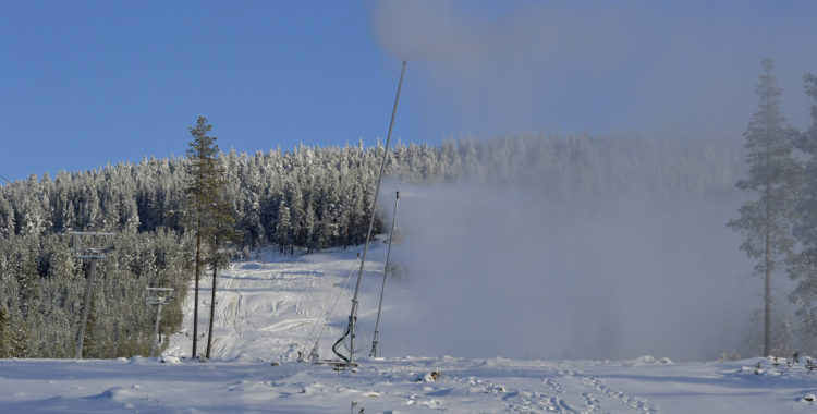 Premiär för snöproduktionen i nya skidorten Idre Himmelfjäll. 