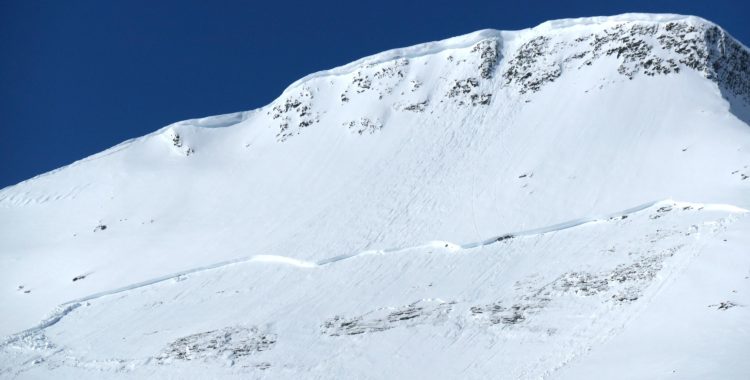 Lavin vid Nallo, Abisko.