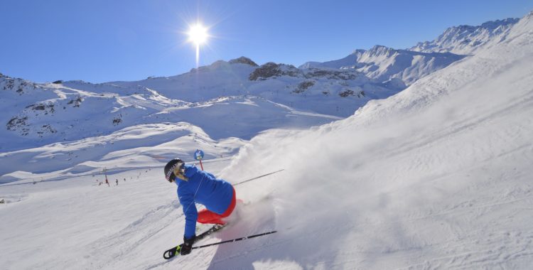 Ischgl har ett av världens bästa liftsystem, du når både pist och puder. 