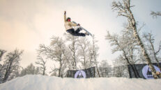 Minigolf + snowboard = Sant