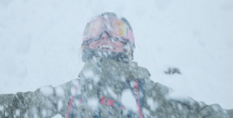 Frida Lindgren njuter av snön i Zillertal.