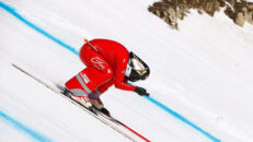 244,9 km/h på skidor – svenskt hastighetsrekord och VM-guld till Britta Backlund
