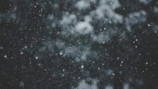 Puderlarm: över en meter snö påväg mot Spanien