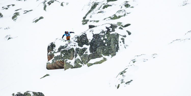 Ross tester kör Andorra under Freeride World Junior